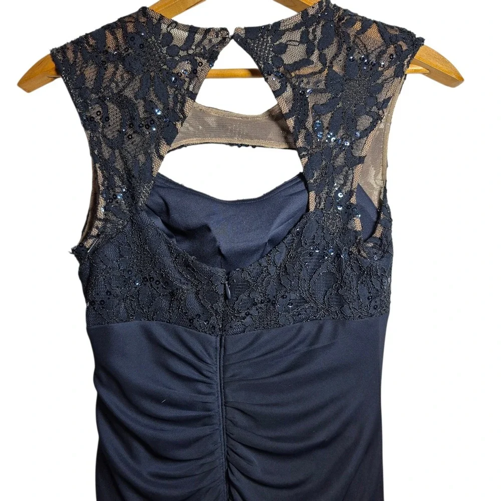 Navy Blue Formal Betsy & Adam Dress Size 6 Lace Sequin‎ Cutout Ruched Gown